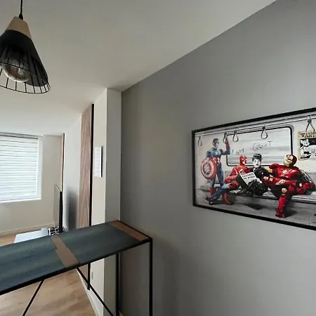 Immeuble Bavay 3 Apparts, 4 Chambres, 5 Ambiances