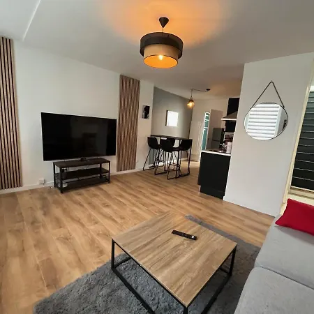 Apartamento Immeuble Bavay 3 Apparts, 4 Chambres, 5 Ambiances Valenciennes