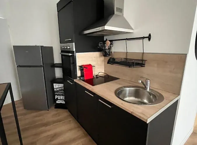 Immeuble Bavay 3 Apparts, 4 Chambres, 5 Ambiances