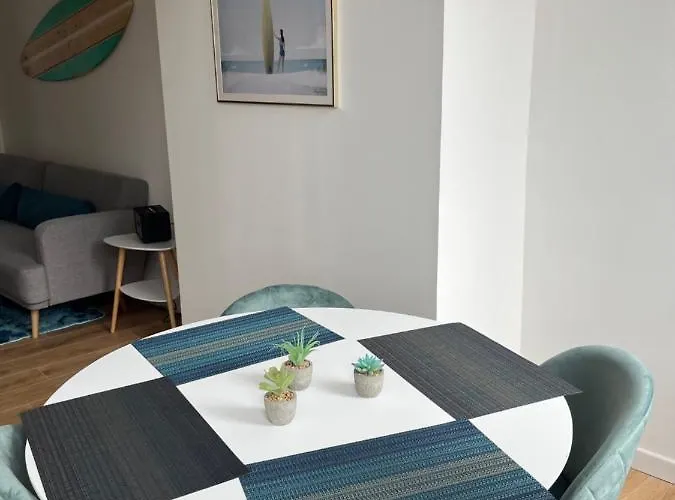 Appartement Immeuble Bavay 3 Apparts, 4 Chambres, 5 Ambiances