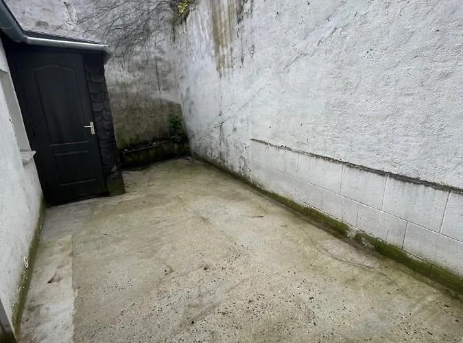 Immeuble Bavay 3 Apparts, 4 Chambres, 5 Ambiances