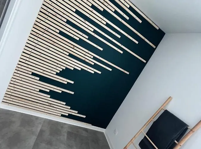 Immeuble Bavay 3 Apparts, 4 Chambres, 5 Ambiances *