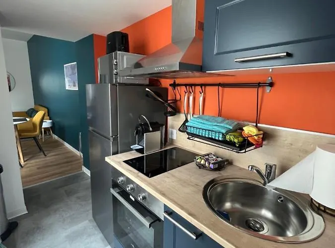 Immeuble Bavay 3 Apparts, 4 Chambres, 5 Ambiances