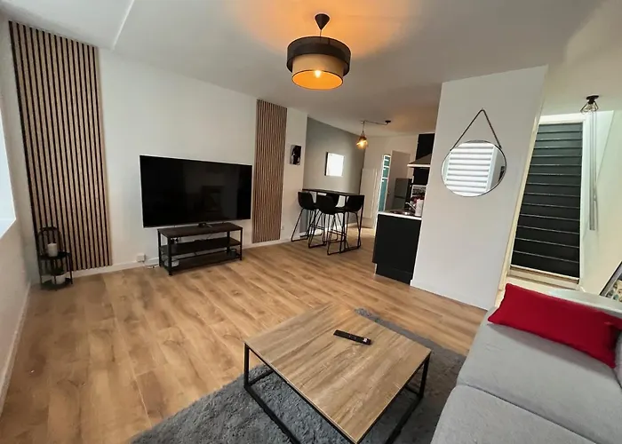 Appartement Immeuble Bavay 3 Apparts, 4 Chambres, 5 Ambiances Valenciennes