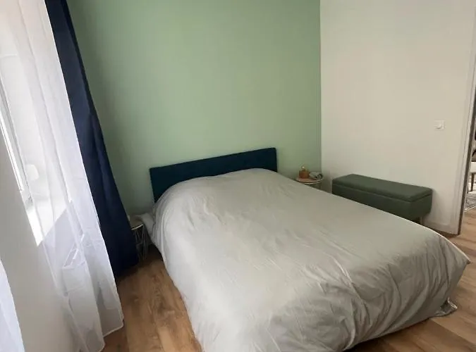 Immeuble Bavay 3 Apparts, 4 Chambres, 5 Ambiances Appartement