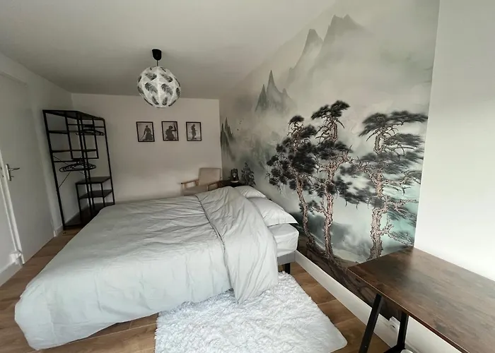 Appartement Immeuble Bavay 3 Apparts, 4 Chambres, 5 Ambiances